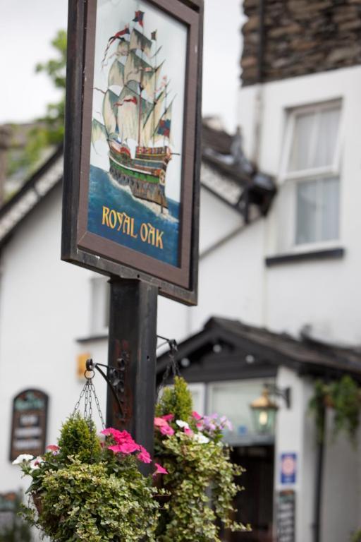 The Royal Oak Inn โบว์เนส ออน วินเดอเมียร์ ภายนอก รูปภาพ